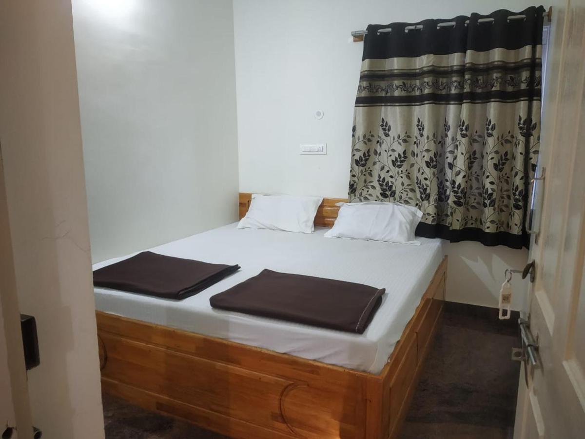 Thirumala Inn Йелагири Екстериор снимка