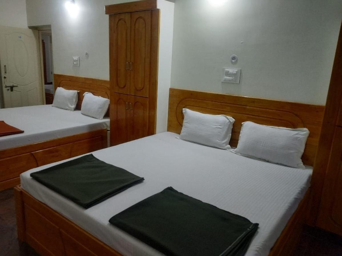 Thirumala Inn Йелагири Екстериор снимка