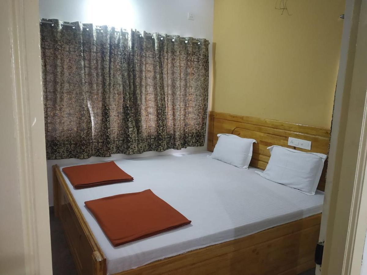 Thirumala Inn Йелагири Екстериор снимка