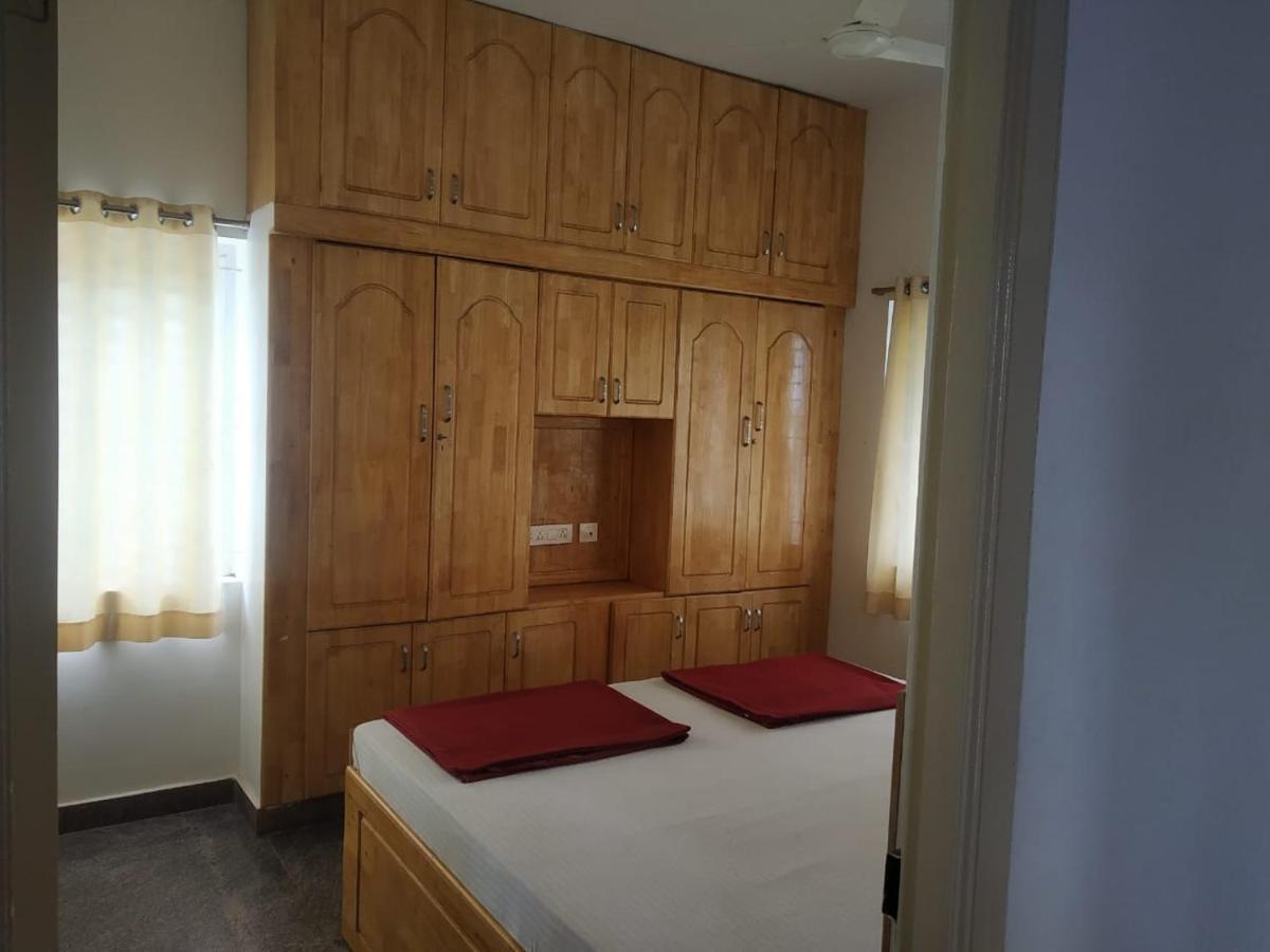 Thirumala Inn Йелагири Екстериор снимка