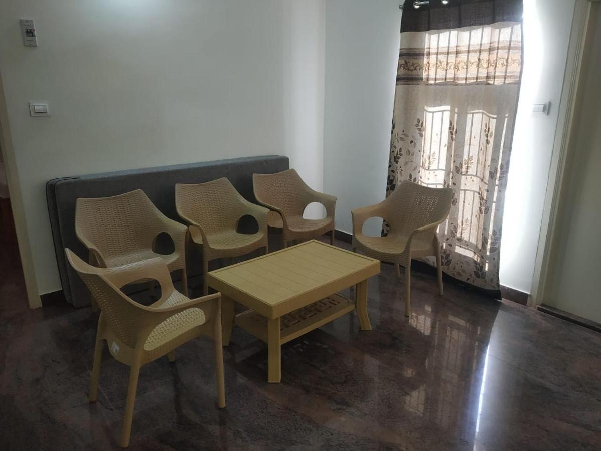 Thirumala Inn Йелагири Екстериор снимка